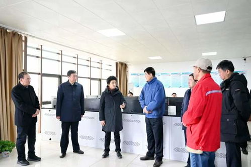 安徽省省长深入煤矿井下910多米,探索安全与发展的并进之路 安徽省省长深入煤矿井下910多米,探索安全与发展的并进之路